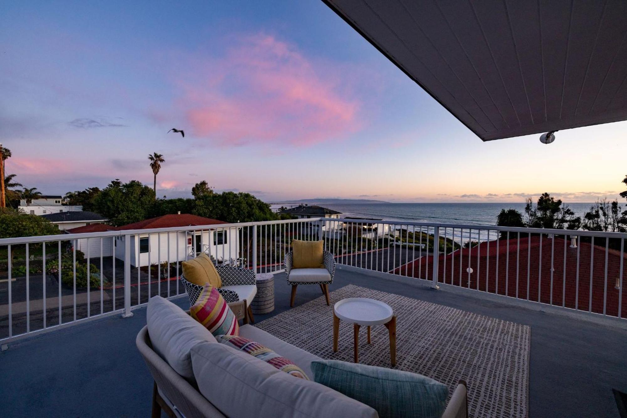 Tides Oceanview Inn And Cottages Писмо Бич Экстерьер фото